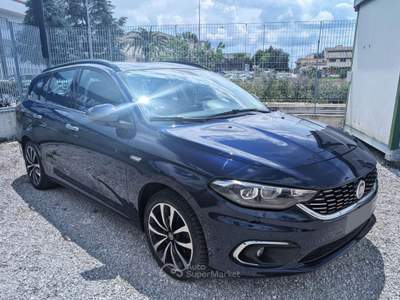 Fiat Tipo 1.6 Mjt S&S SW Lounge Blu/Azzurro usata Barletta