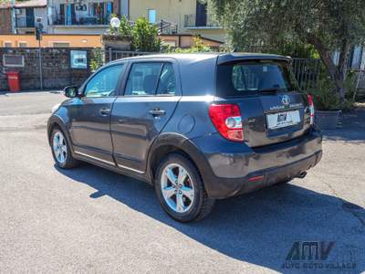 Toyota Urban Cruiser 1.4 d-4d Awd Grigio usata Soriano nel Cimino