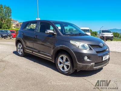 Toyota Urban Cruiser 1.4 d-4d Awd Grigio usata Soriano nel Cimino