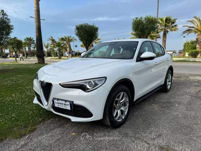 Alfa Romeo Stelvio 2.2 t Business Q4 190cv auto usata Grottammare