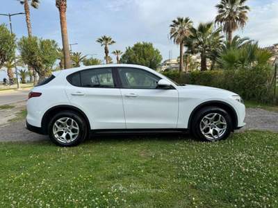 Alfa Romeo Stelvio 2.2 t Business Q4 190cv auto usata Grottammare