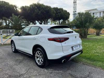 Alfa Romeo Stelvio 2.2 t Business Q4 190cv auto usata Grottammare