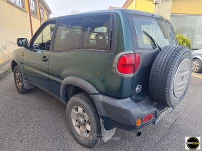 Nissan Terrano Autocarro-2.7 TDI usata Casatisma