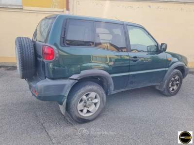 Nissan Terrano Autocarro-2.7 TDI usata Casatisma
