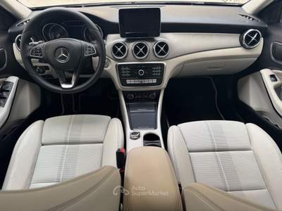 Mercedes-Benz GLA Automatic Premium Blu/Azzurro usata Cardito
