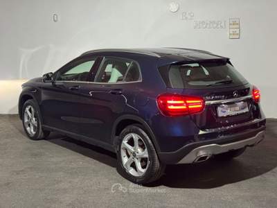 Mercedes-Benz GLA Automatic Premium Blu/Azzurro usata Cardito