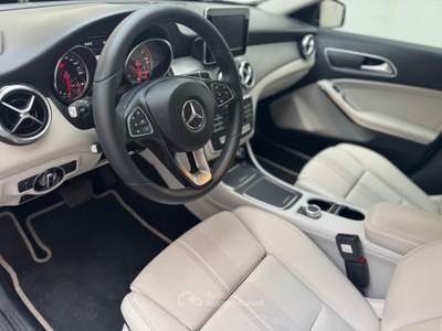 Mercedes-Benz GLA Automatic Premium Blu/Azzurro usata Cardito