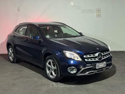 Mercedes-Benz GLA Automatic Premium Blu/Azzurro usata Cardito