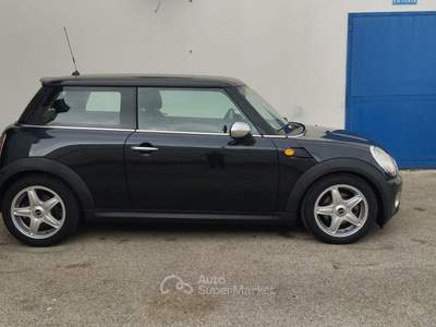 MINI Clubman 1.6 16V Cooper D Chili Nero usata Modugno