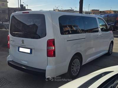 Peugeot Traveller BlueHDi 120 S&S Long Business Bianco usata Frattaminore