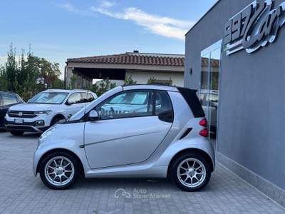 Smart ForTwo CABRIO - PASSION - CDI - TAGLIANDI CERTIFICATI Argento usata ARICCIA
