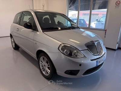 Lancia Ypsilon 1.3 MJT 75 CV Unyca Argento usata Parma