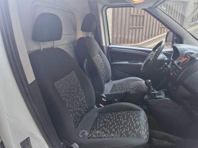 Opel Combo NATURAL POWER Bianco usata Sant'Omero