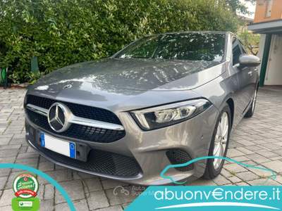 Mercedes-Benz Classe A d Automatic Business Extra Grigio usata Corbetta
