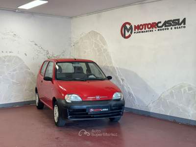 Fiat 600 ADATTA A NEOPATENTATI Rosso usata Roma