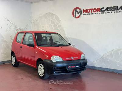 Fiat 600 ADATTA A NEOPATENTATI Rosso usata Roma