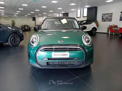 MINI Cooper 1.5 Cooper Essential 5 porte Verde usata Spinea