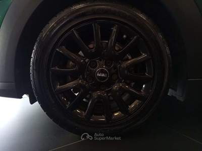 MINI Cooper 1.5 Cooper Essential 5 porte Verde usata Spinea