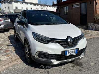 Renault Captur 1.5 dci Intens 90cv edc Bianco usata Roma