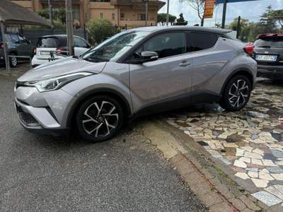 Toyota C-HR 1.8h Lounge 2wd e-cvt Grigio usata Roma