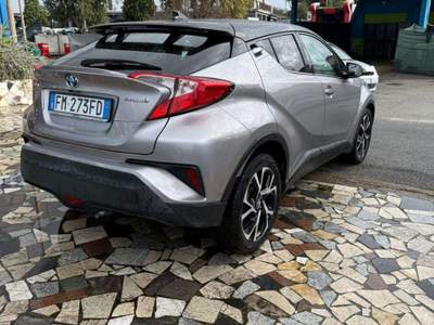 Toyota C-HR 1.8h Lounge 2wd e-cvt Grigio usata Roma