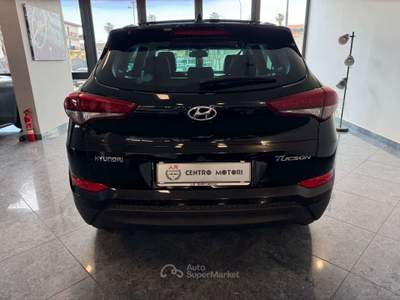 Hyundai Tucson 1.7 CRDi DCT Sound Edition Autom Navi Tetto Full Nero usata Giugliano in Campania