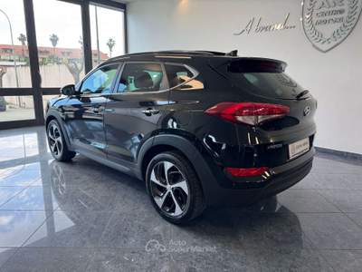 Hyundai Tucson 1.7 CRDi DCT Sound Edition Autom Navi Tetto Full Nero usata Giugliano in Campania