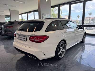 Mercedes-Benz Classe C d Amg Premium 4matic auto Tetto Led Dvd Full Bianco usata Giugliano in Campania