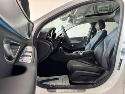 Mercedes-Benz Classe C d Amg Premium 4matic auto Tetto Led Dvd Full Bianco usata Giugliano in Campania