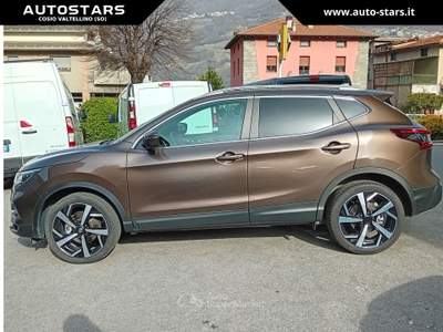 Nissan Qashqai NISSAN QASHQAI 1.6 dCI Tekna+ 130cv xtronic Marrone usata Cosio Valtellino