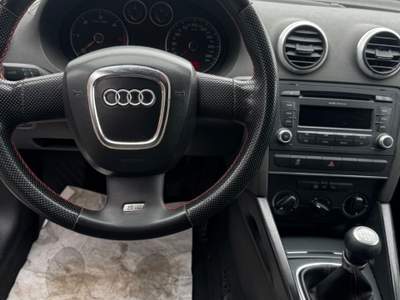 Audi A3 SPB 1.6 TDI 90 CV CR S-Line Bianco usata SOMMA VESUVIANA