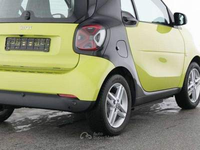 Smart ForTwo Fortwo eq Passion 22kW Edition black motion!!! Giallo usata Sesto San Giovanni