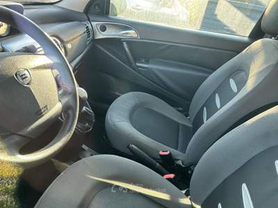 Lancia Ypsilon auto per neopatentati Nero usata Valmontone