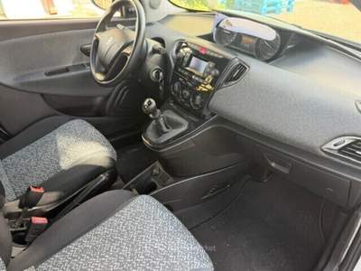 Lancia Ypsilon ok neopatentati Grigio usata SAN MINIATO