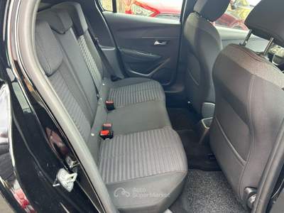 Peugeot 208 Stop&Start 5 porte Active Nero usata Genova