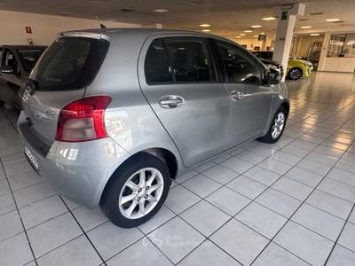Toyota Yaris Unico proprietario usata Pontedera