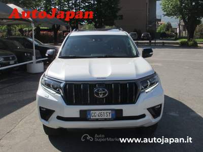 Toyota Land Cruiser 2.8 d-4d Executive auto Rosso usata Pisogne
