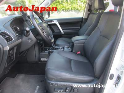 Toyota Land Cruiser 2.8 d-4d Executive auto Rosso usata Pisogne
