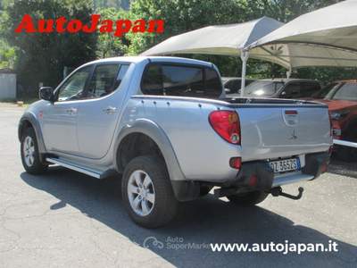 Mitsubishi L200 DOPPIA CABINA Argento usata Pisogne