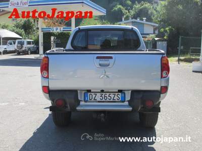 Mitsubishi L200 DOPPIA CABINA Argento usata Pisogne