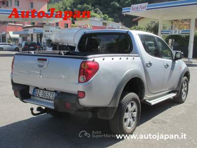 Mitsubishi L200 DOPPIA CABINA Argento usata Pisogne