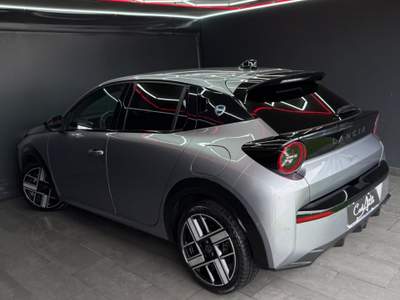 Lancia Ypsilon 1.2 Hybrid Edizione Cassina Grigio usata Teverola