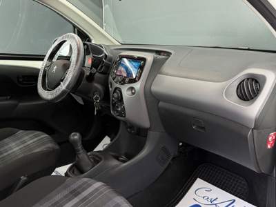 Peugeot 108 1.0 VTi Collection 2020 Bianco usata Teverola