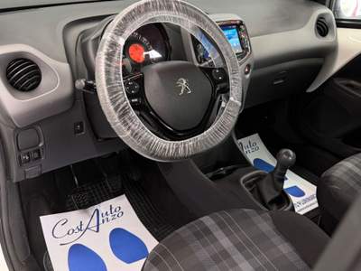 Peugeot 108 1.0 VTi Collection 2020 Bianco usata Teverola