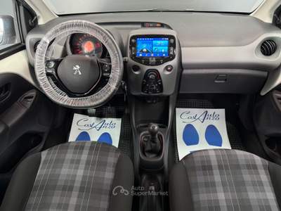 Peugeot 108 1.0 VTi Collection 2020 Bianco usata Teverola