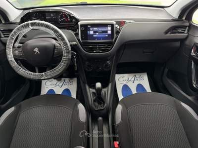 Peugeot 208 1.6 BlueHDi 75 CV Allure 2017 Bianco usata Teverola