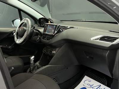 Peugeot 208 BlueHDi 102 CV ALLURE PACK 09/2019 Grigio usata Teverola