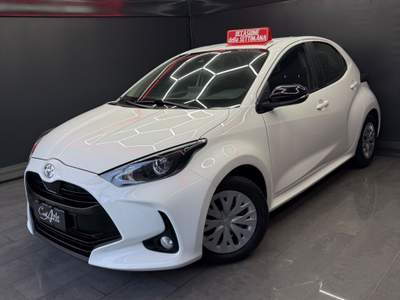 Toyota Yaris Benzina Trend 2023 NUOVA Bianco usata Teverola