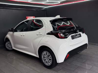 Toyota Yaris Benzina Trend 2023 NUOVA Bianco usata Teverola