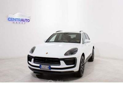 Porsche Macan 2.0 265cv pdk Bianco usata Galatina